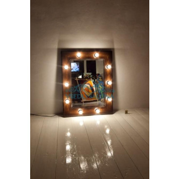 Зеркало визажиста Adrian