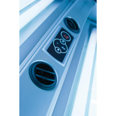 Солярий вертикальный "Luxura V7 48 XL High Intensive"